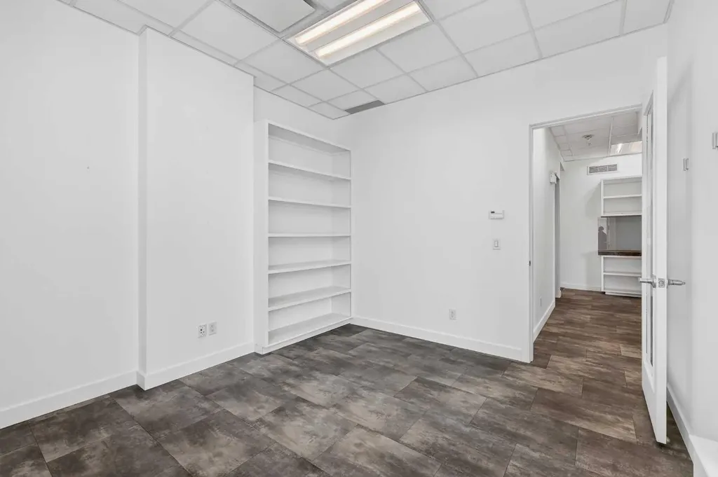 888 4 Avenue SW Calgary AB T2P0V2