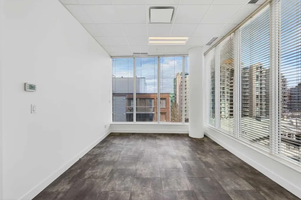 888 4 Avenue SW Calgary AB T2P0V2