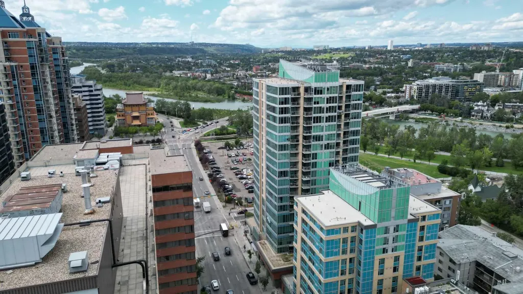 888 4 Avenue SW Calgary AB T2P0V2