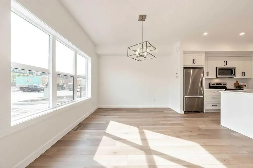 525 River Heights Drive Cochrane AB T4C 3E3
