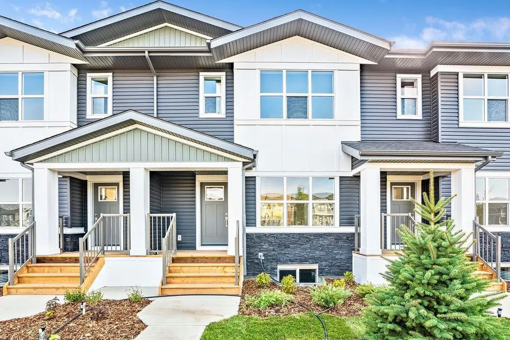 525 River Heights Drive Cochrane AB T4C 3E3