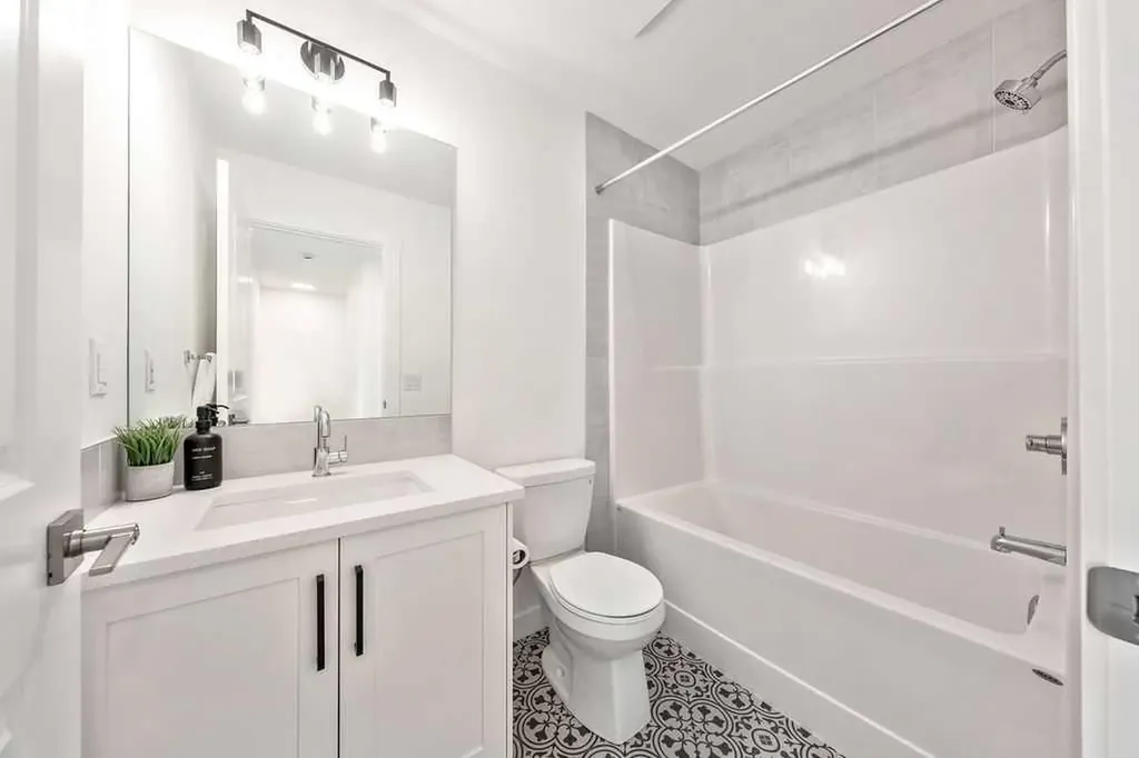 525 River Heights Drive Cochrane AB T4C 3E3
