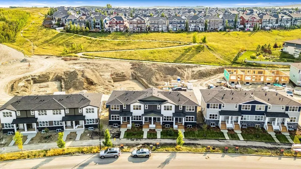 525 River Heights Drive Cochrane AB T4C 3E3