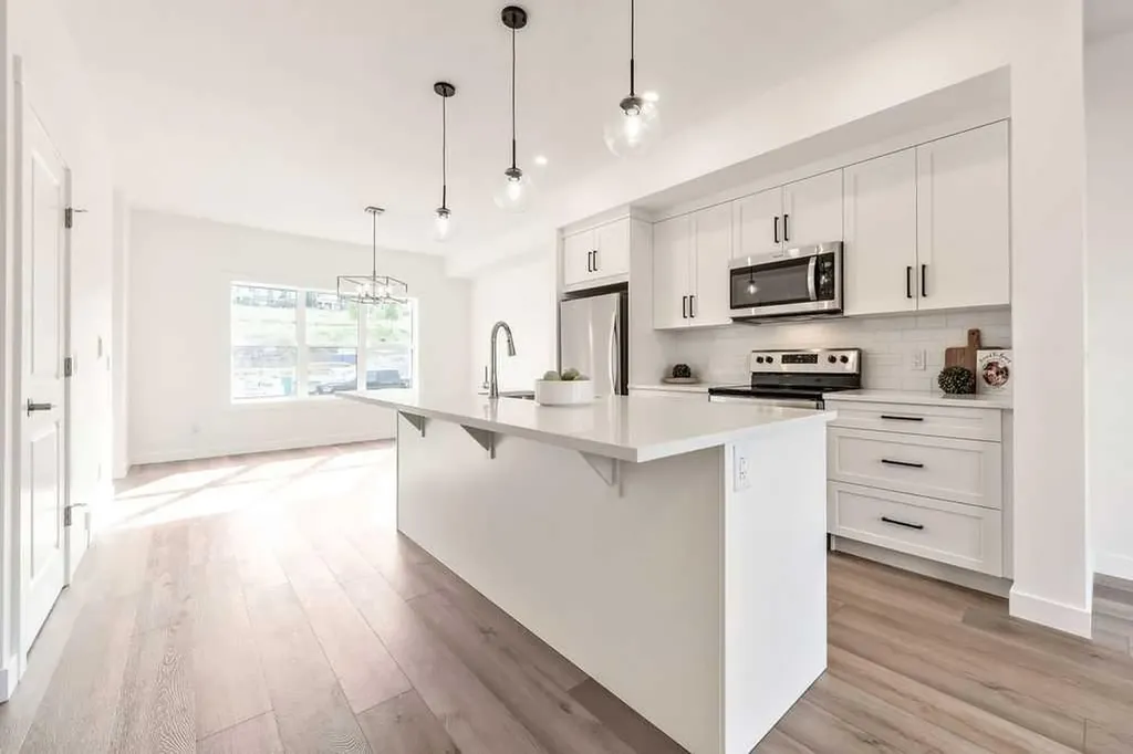 525 River Heights Drive Cochrane AB T4C 3E3