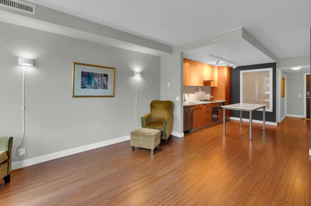 222 Riverfront Avenue SW Calgary AB T2P0X2