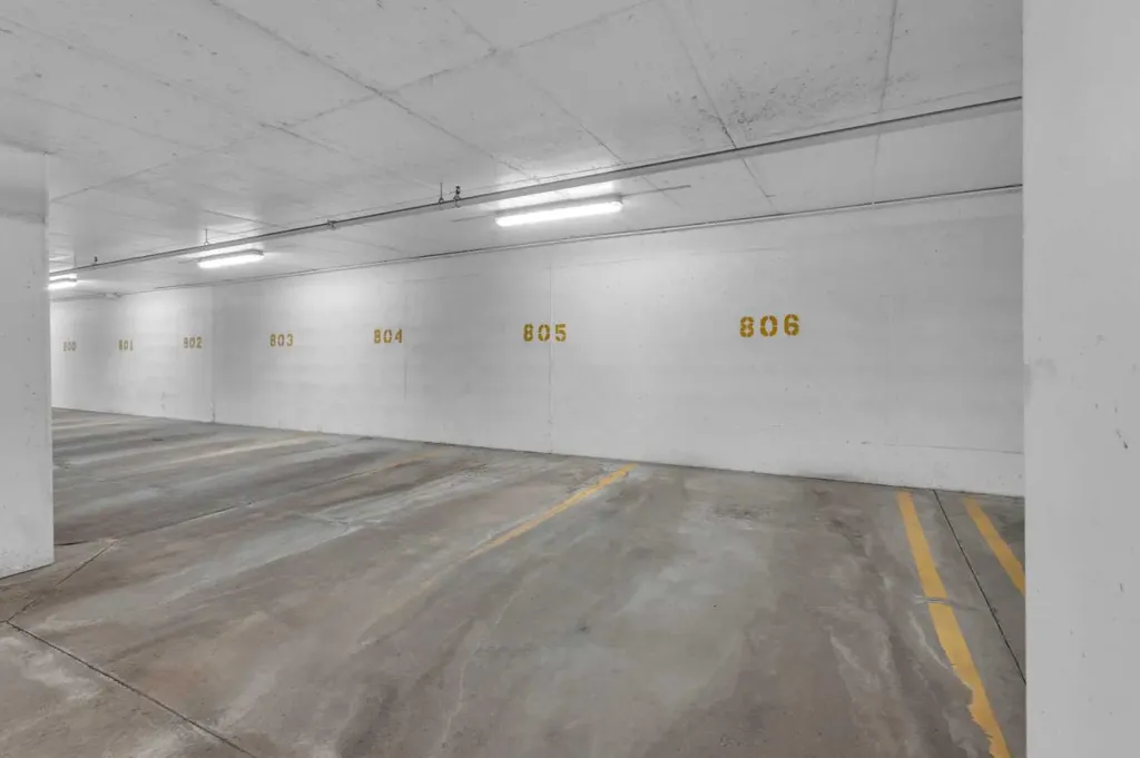 222 Riverfront Avenue SW Calgary AB T2P0X2
