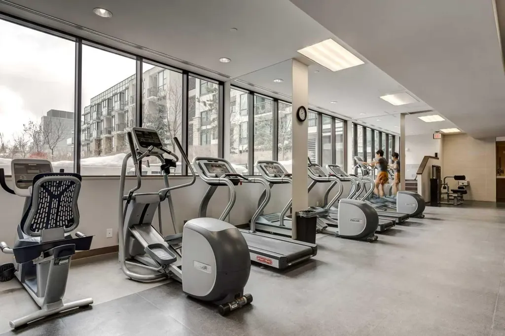 222 Riverfront Avenue SW Calgary AB T2P0X2