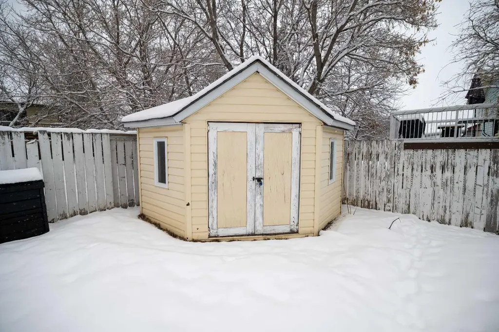3111 Cornwall Drive Athabasca AB T9S 1N9