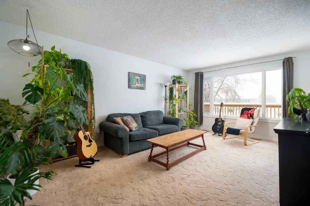 3111 Cornwall Drive Athabasca AB T9S 1N9