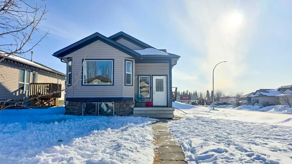 1 Pinnacle Crossing Grande Prairie AB T8W0A9