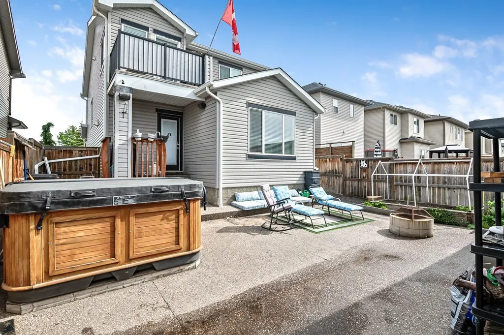 61 Drake Landing Loop Okotoks AB T1S 0N3
