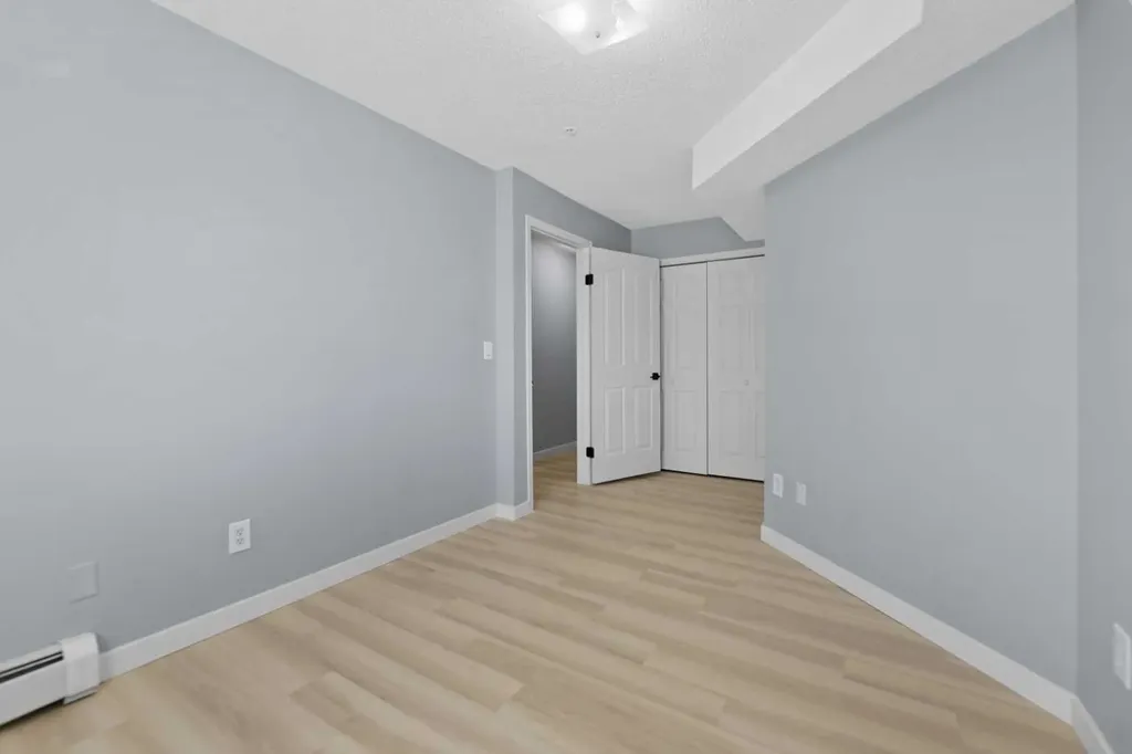6224 17 Avenue SE Calgary AB T2A 7X8