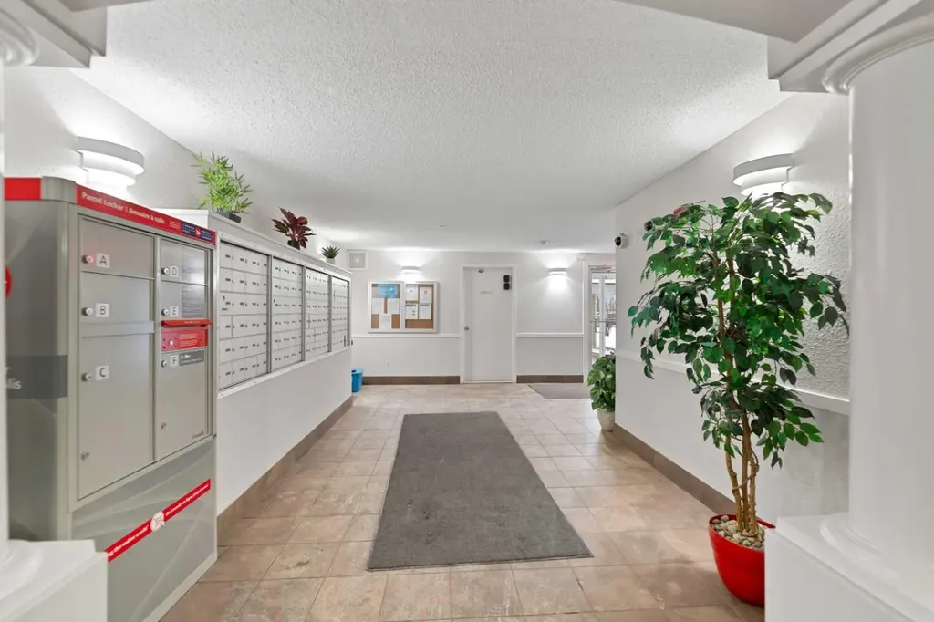 6224 17 Avenue SE Calgary AB T2A 7X8