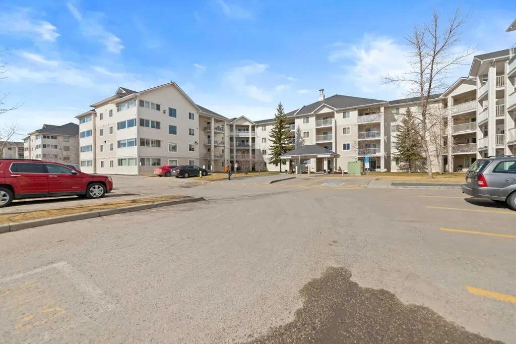 6224 17 Avenue SE Calgary AB T2A 7X8