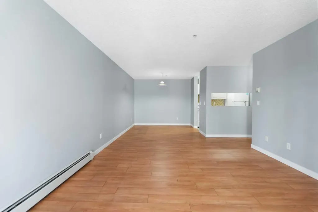6224 17 Avenue SE Calgary AB T2A 7X8