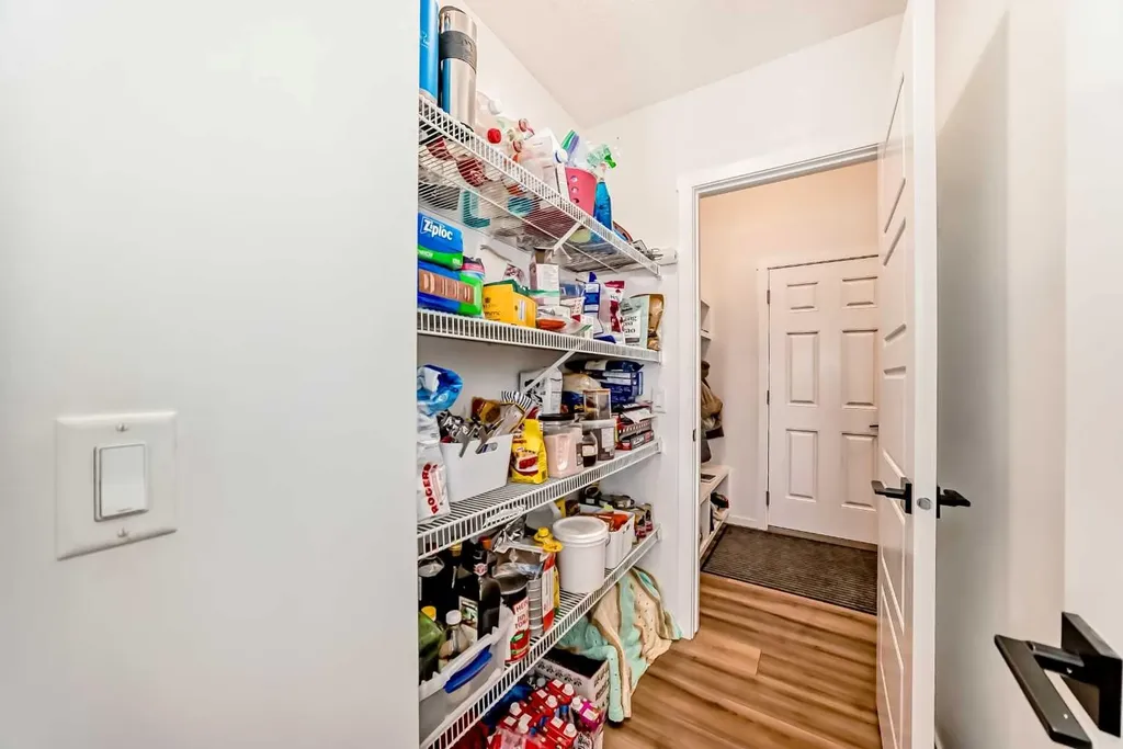 91 Walcrest Way SE Calgary AB T2X 4G2