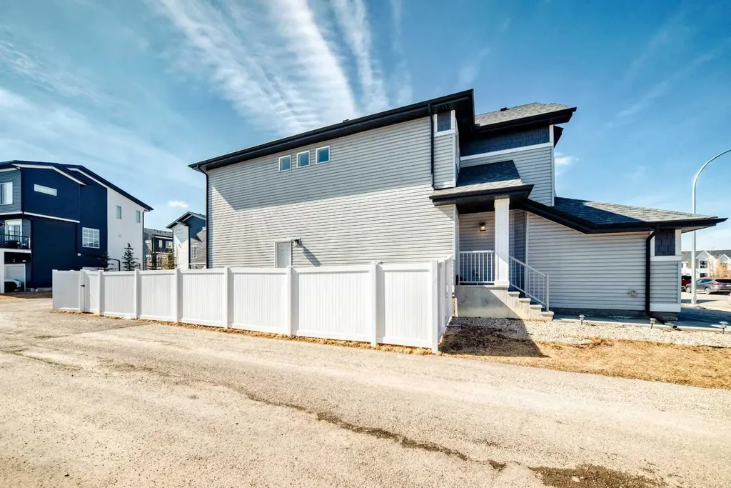 91 Walcrest Way SE Calgary AB T2X 4G2