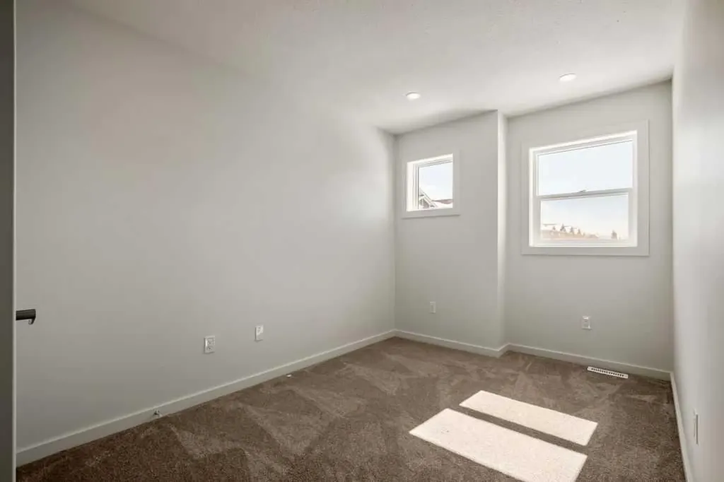 409 Strathcona Circle Strathmore AB T1P 0B1