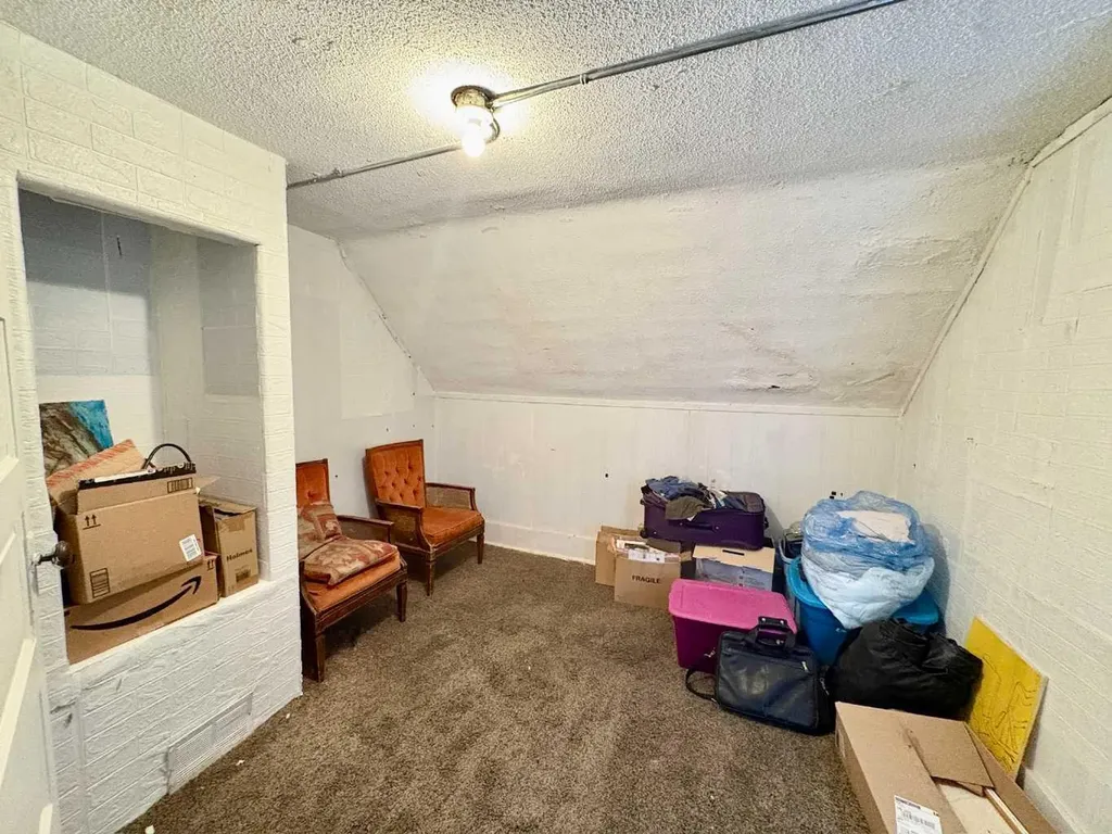 5310 46 Avenue Vermilion AB T9X 1X8