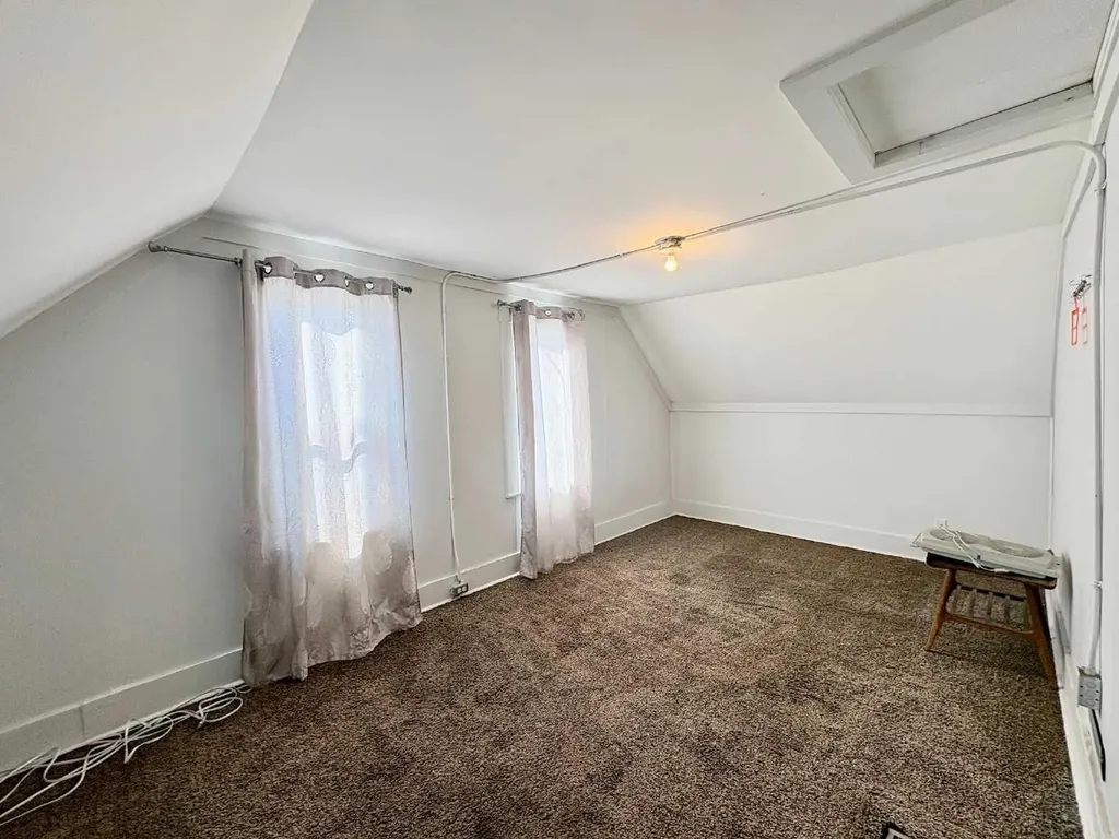 5310 46 Avenue Vermilion AB T9X 1X8