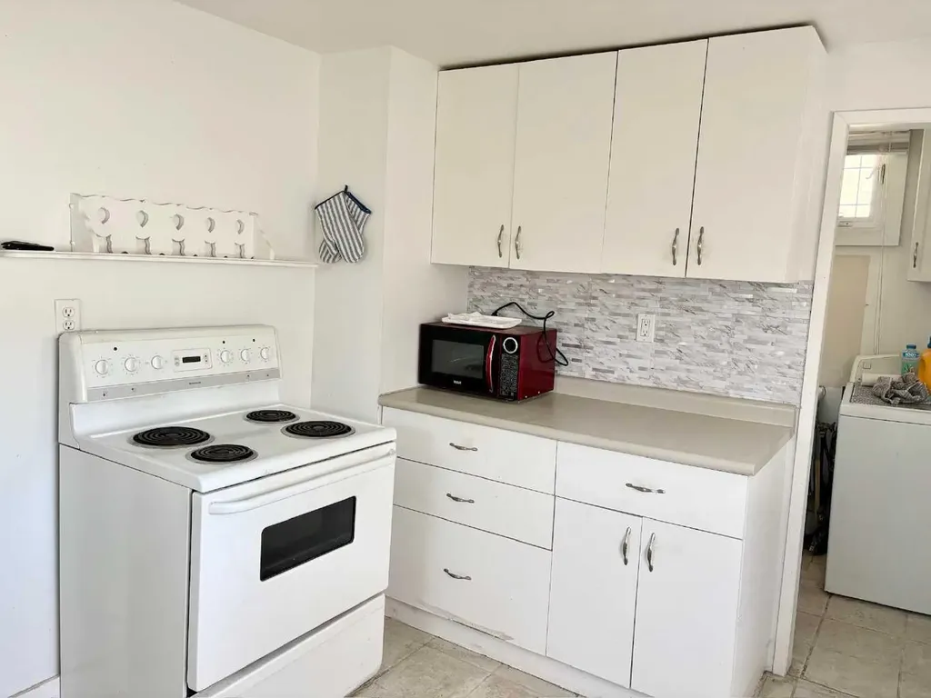 5310 46 Avenue Vermilion AB T9X 1X8