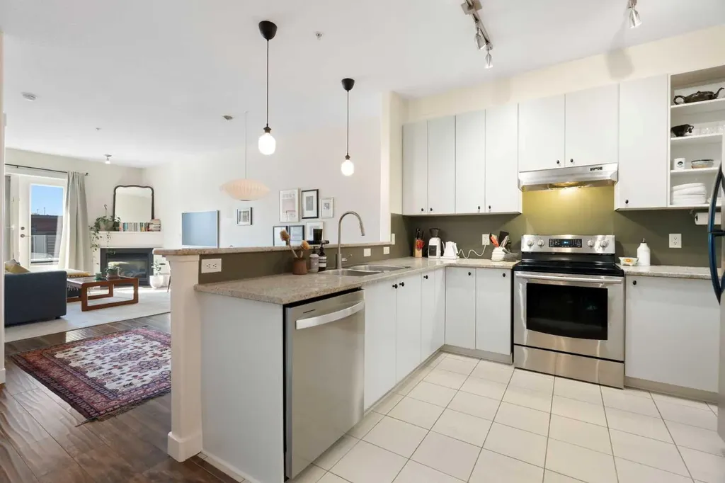830 Centre Avenue NE Calgary AB T2E 9C3