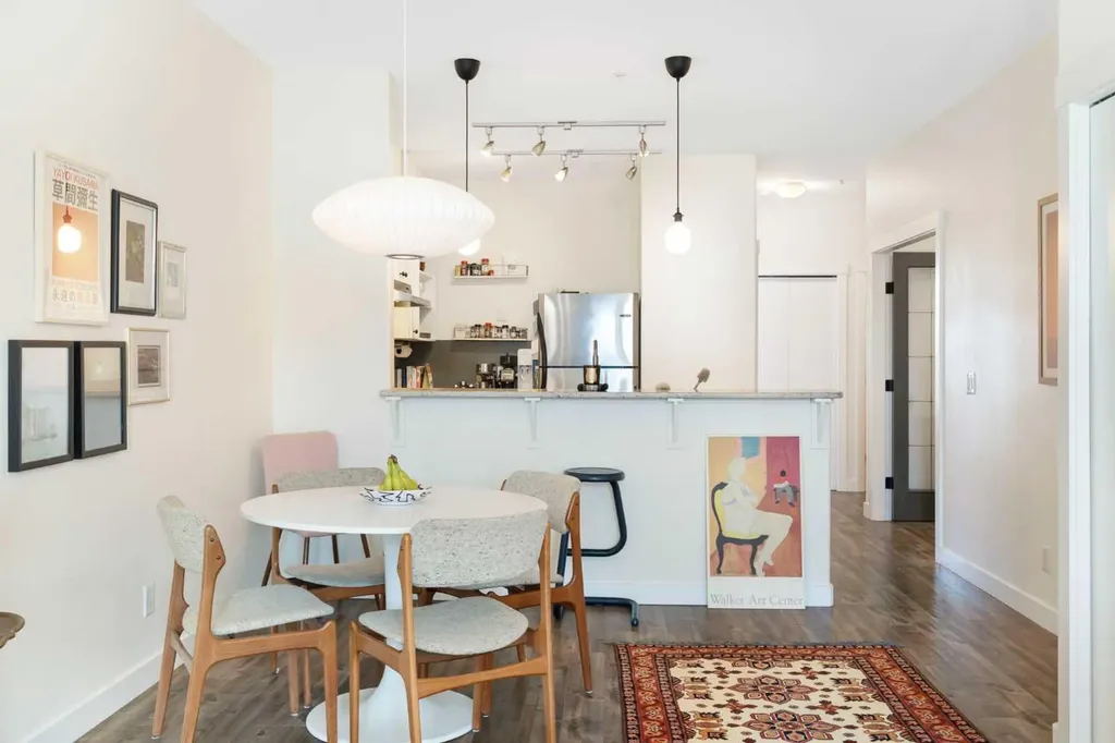 830 Centre Avenue NE Calgary AB T2E 9C3