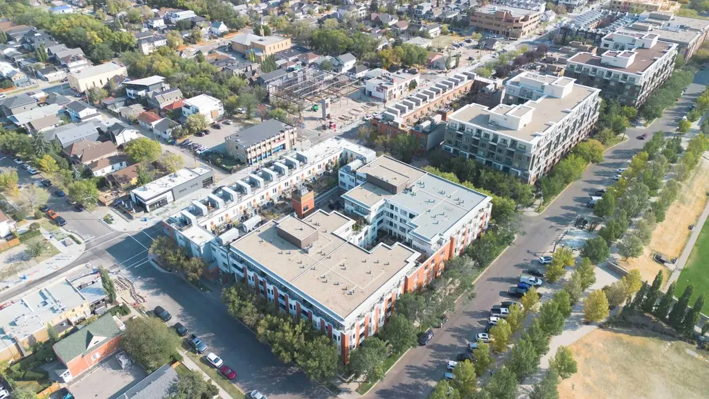 830 Centre Avenue NE Calgary AB T2E 9C3