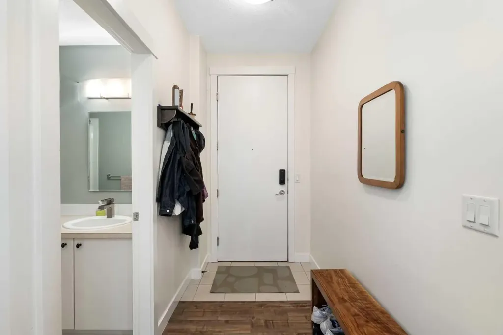 830 Centre Avenue NE Calgary AB T2E 9C3