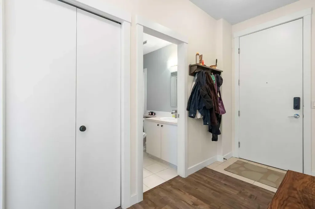 830 Centre Avenue NE Calgary AB T2E 9C3