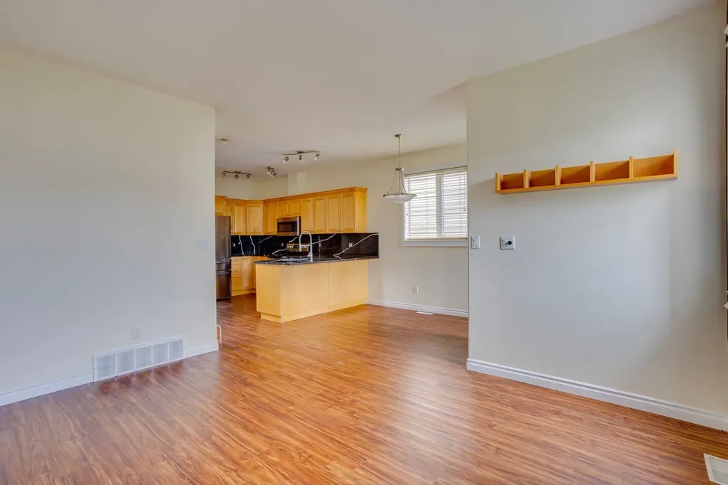 123 Cottonwood Creek Way Fort Mcmurray AB T9K 2V2