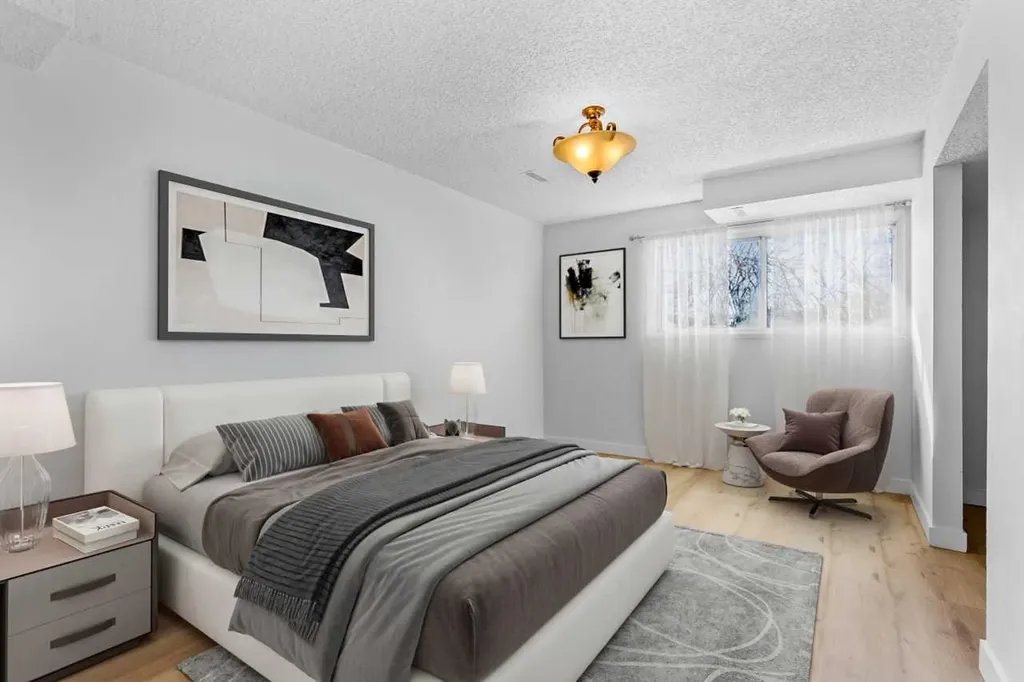 7006A Bowness Road NW Calgary AB T3B 0G4
