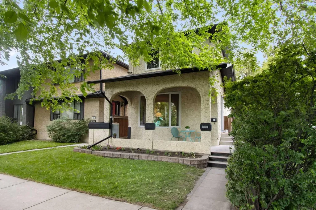 230 11 Avenue NE Calgary AB T2E 0Y8