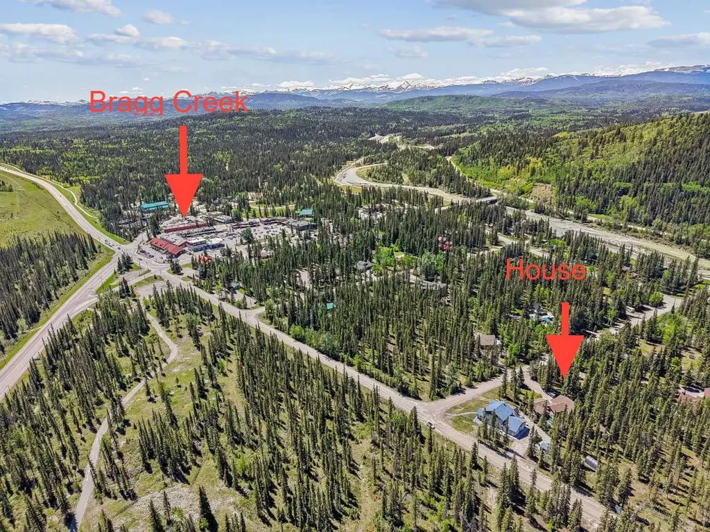 4 Pine Avenue Bragg Creek AB T0L 0K0