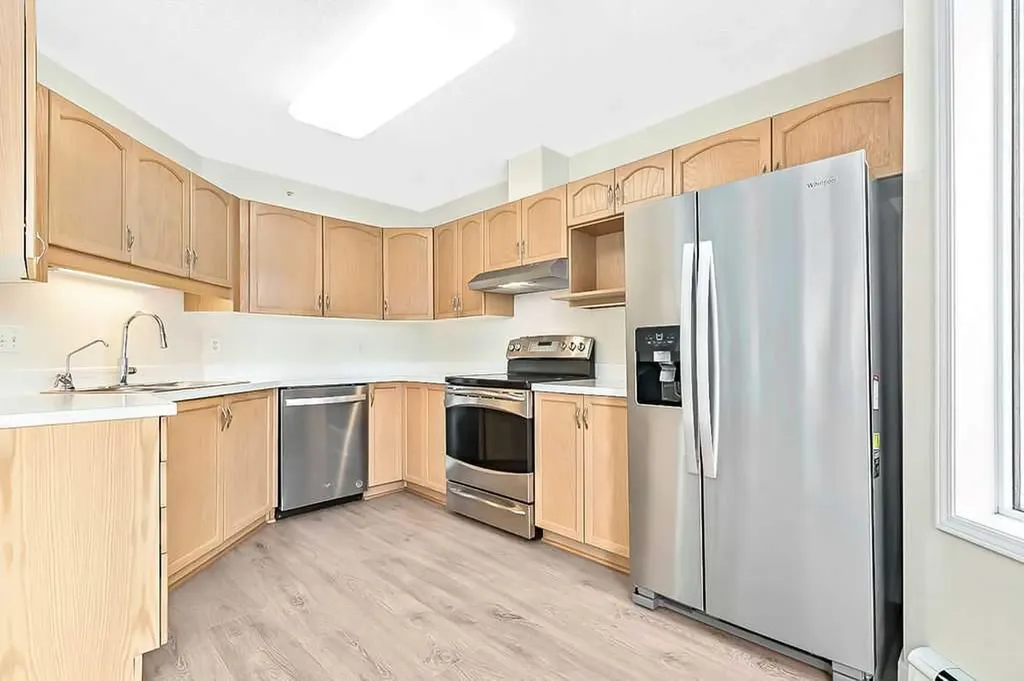 1103 Hawksbrow Point NW Calgary AB T3G 4C9