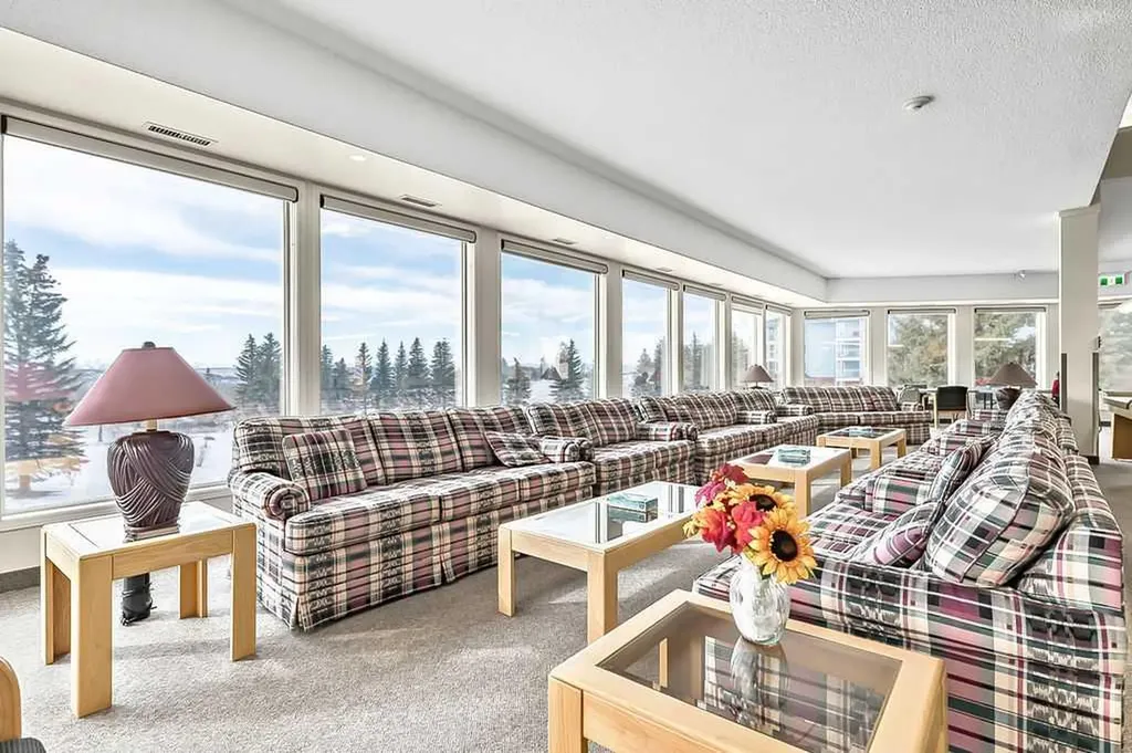 1103 Hawksbrow Point NW Calgary AB T3G 4C9