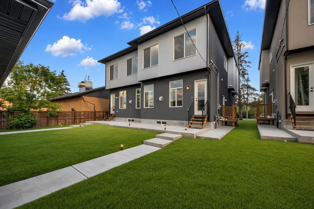 8114 Bowness Road NW Calgary AB T3B 0H6