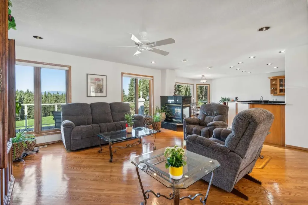 146219 371 Street W Rural Foothills County AB T0L 0K0