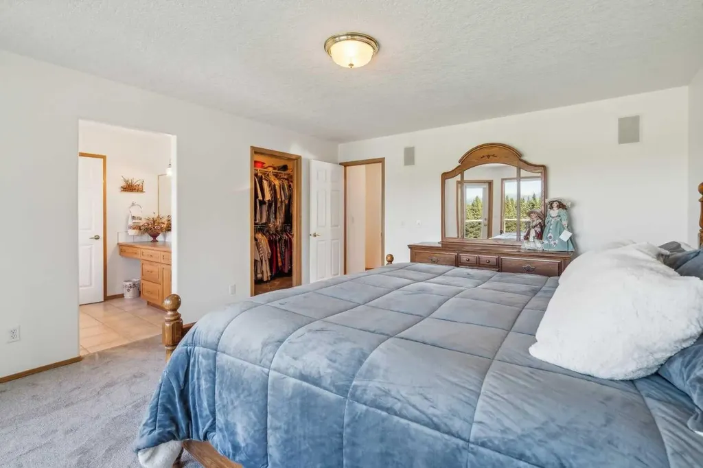 146219 371 Street W Rural Foothills County AB T0L 0K0