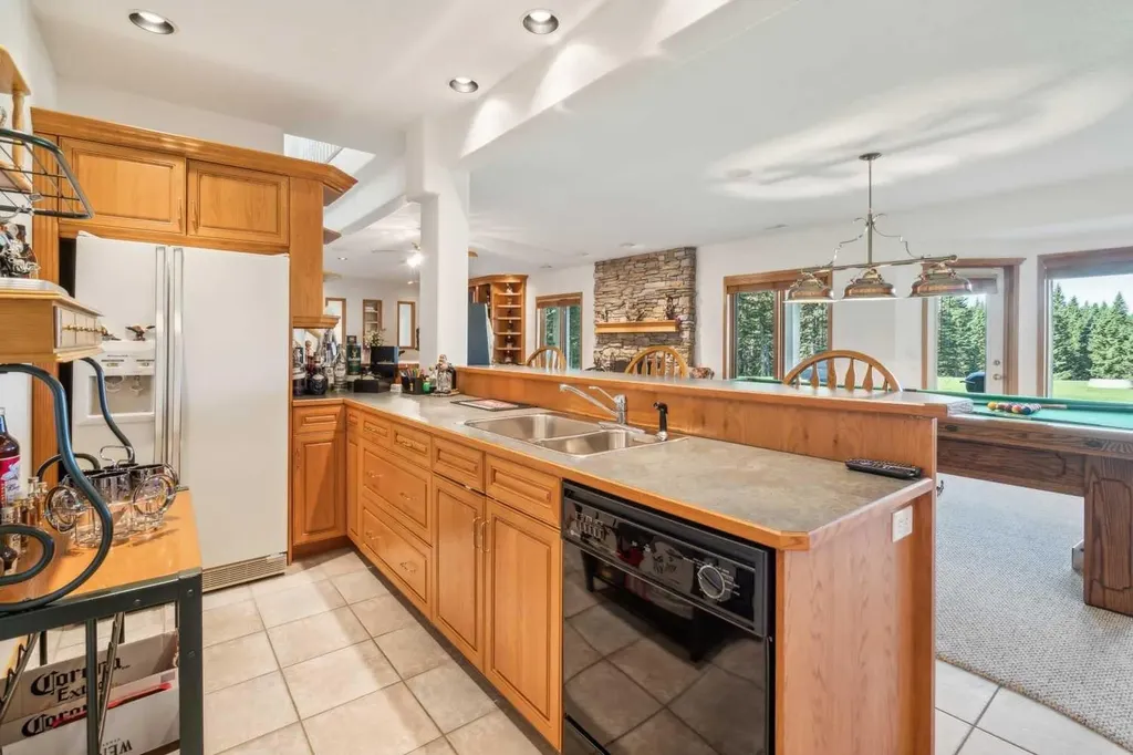 146219 371 Street W Rural Foothills County AB T0L 0K0