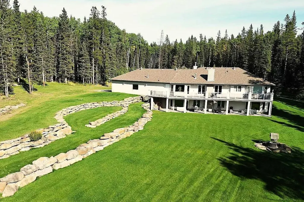 146219 371 Street W Rural Foothills County AB T0L 0K0
