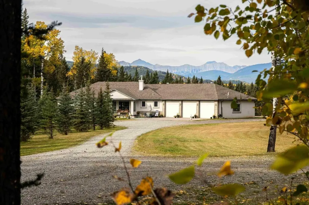 146219 371 Street W Rural Foothills County AB T0L 0K0