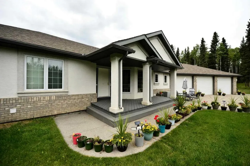 146219 371 Street W Rural Foothills County AB T0L 0K0