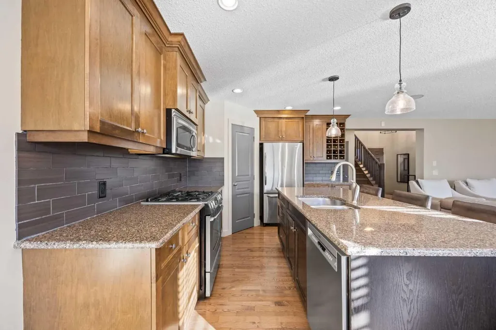 80 Tuscany Summit Terrace NW Calgary AB T3L 0C1