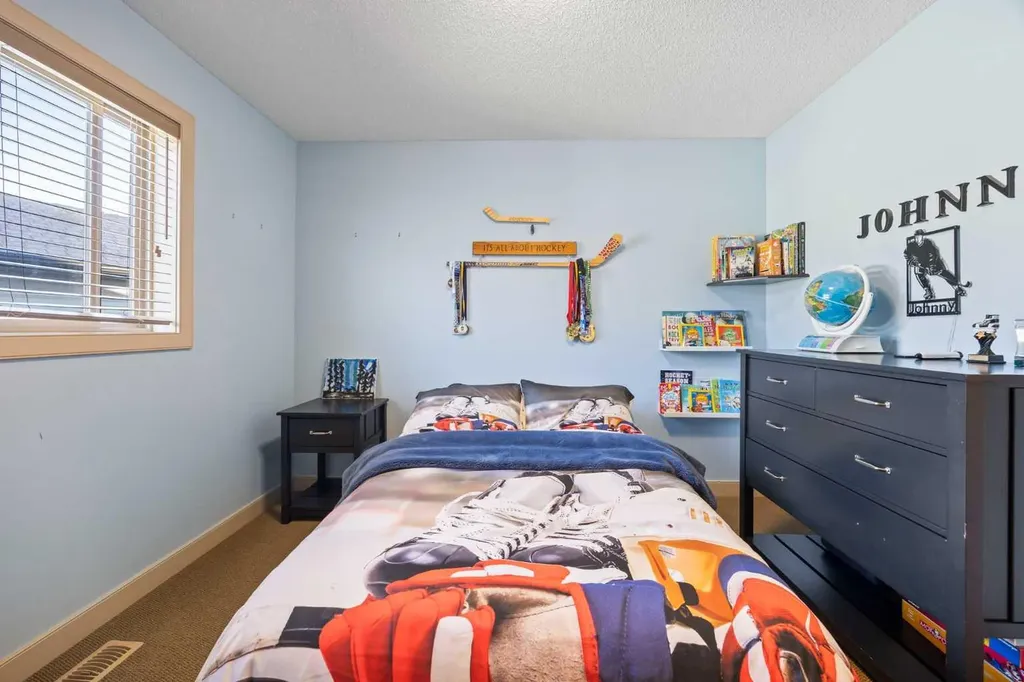 80 Tuscany Summit Terrace NW Calgary AB T3L 0C1