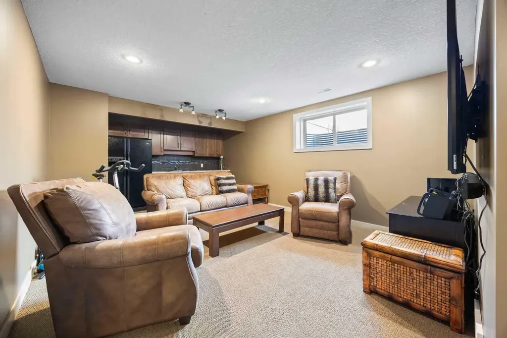 80 Tuscany Summit Terrace NW Calgary AB T3L 0C1