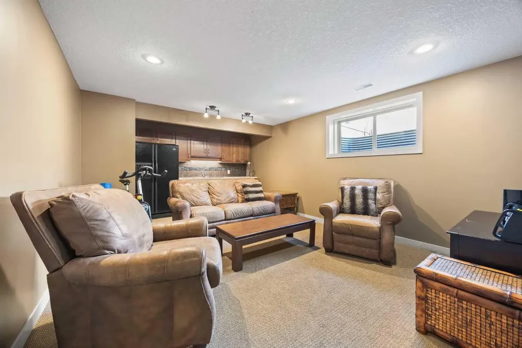 80 Tuscany Summit Terrace NW Calgary AB T3L 0C1