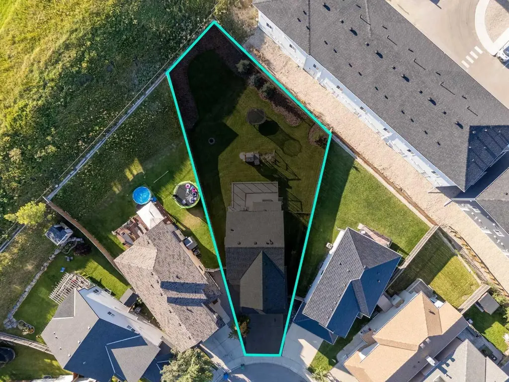 80 Tuscany Summit Terrace NW Calgary AB T3L 0C1