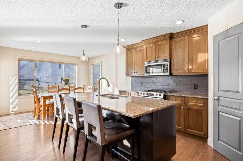 80 Tuscany Summit Terrace NW Calgary AB T3L 0C1