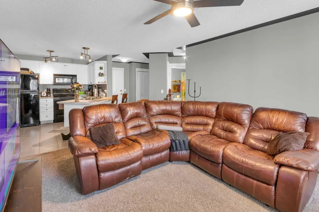 345 Rocky Vista Park NW Calgary AB T3G 5K6